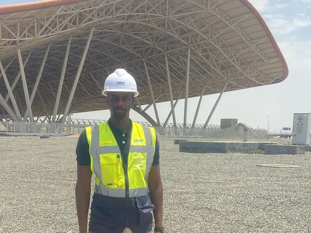 Deep Horizon crew on site
